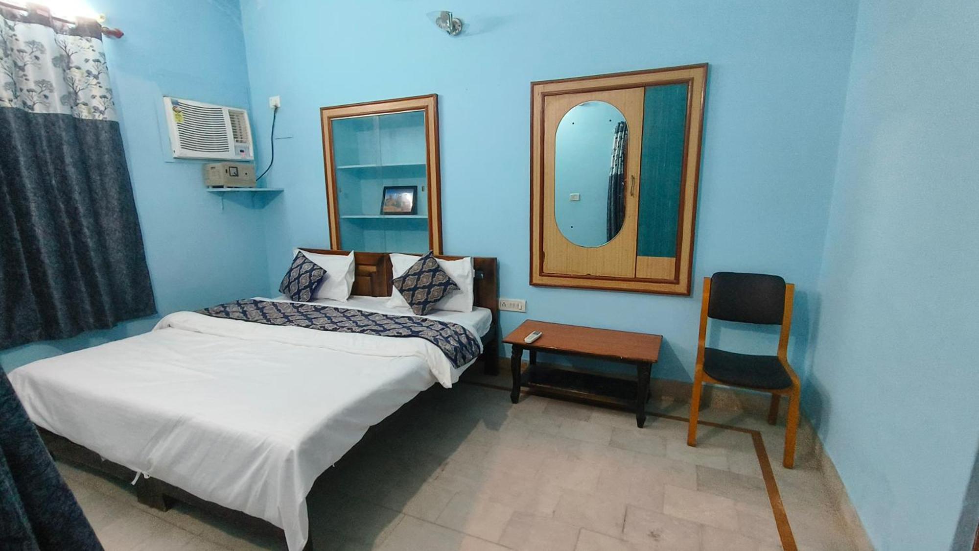 Hotel Navodaya Jaisalmer Exteriör bild